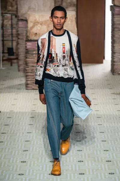 Look 42